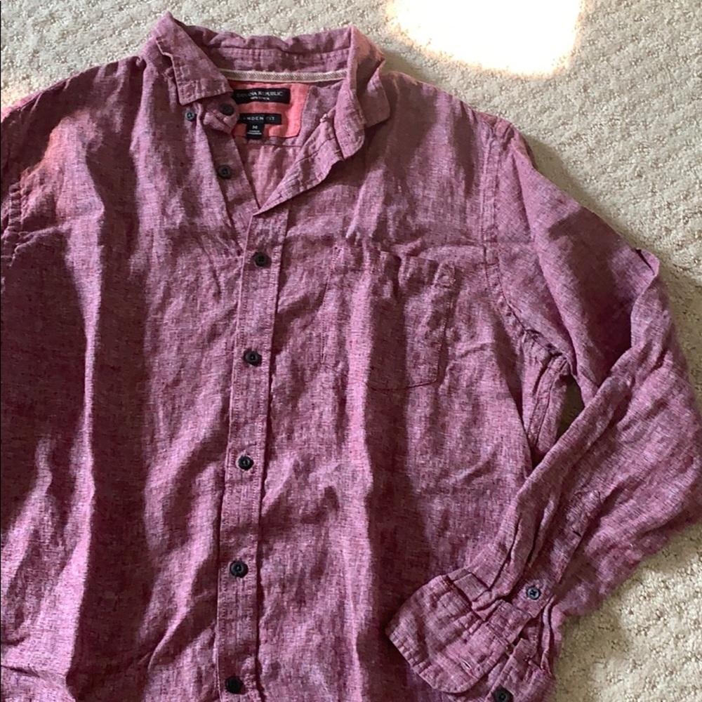 Banana Republic | 100% Linen Button Up Shirt